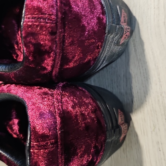 Vans Off The Wall Burnt Russet Maroon Crushed. Vans Velvet Maroon Sneakers - Picture 5 of 11